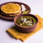 makki-di-roti-sarson-ka-saag_466689-62250_medium